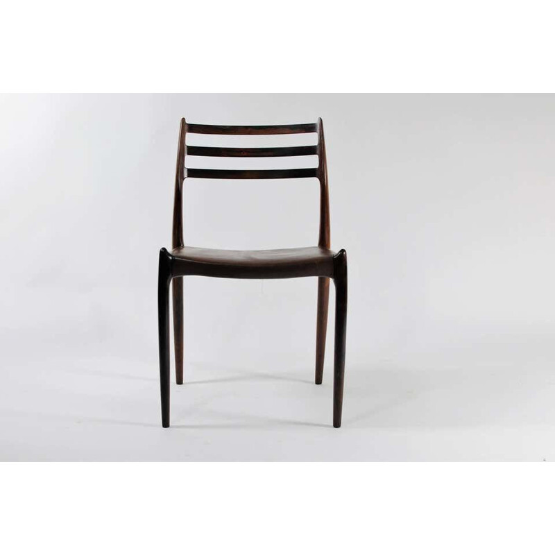 Conjunto de 8 cadeiras vintage modelo 78 em pau-rosa Niels Moller - Inc. 1950