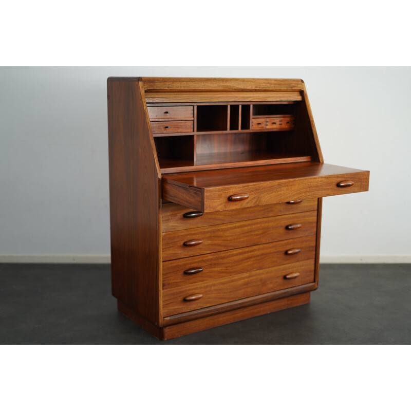 Mid-Century Rosewood Model SM20 Desk from Dyrlund