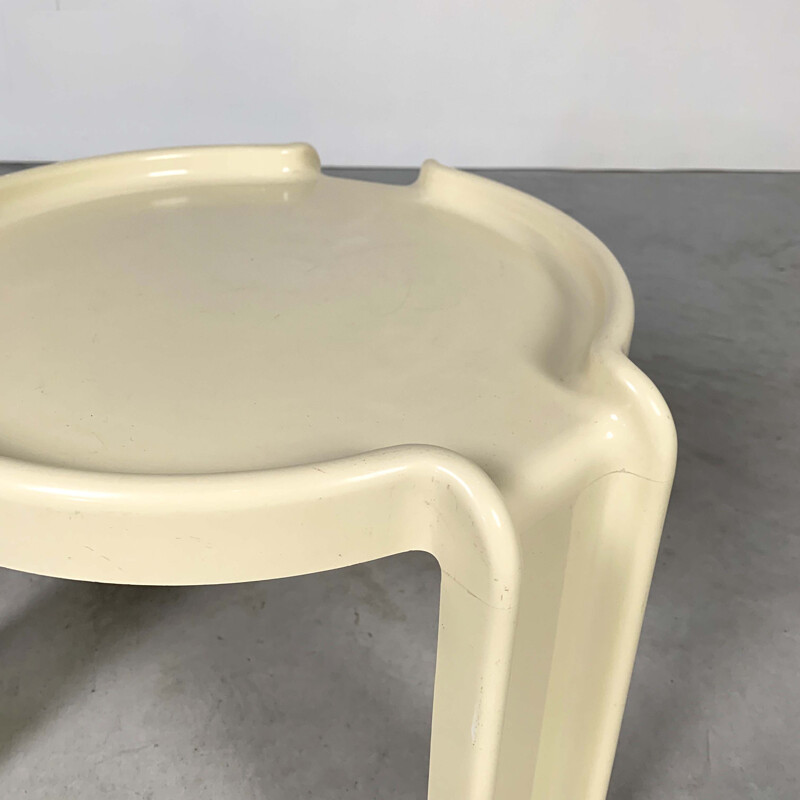 Table d'appoint vintage blanche de Giotto Stoppino pour Kartell 1970