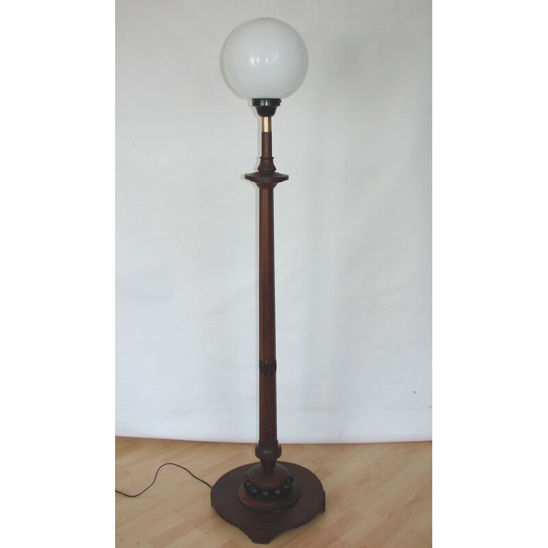 Vintage Art Deco floor lamp in wood, 1920