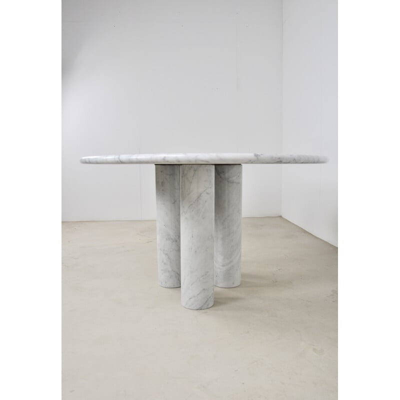 Table en marbre vintage de carrare 4 pieds en cylindres et tablette ovale de Mario Bellini par Cassina 1970