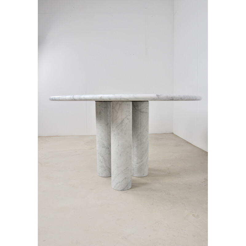 Vintage carrara marble table 4 legs in cylinders and oval top by Mario Bellini by Cassina 1970