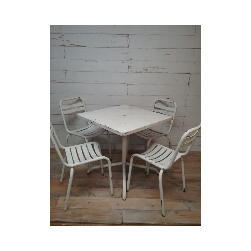 Set 4 chaises vintage et une table terrasse bistrot Tolix 1950