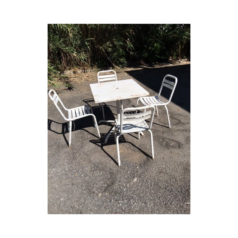 Set of 4 vintage chairs and a terrace table bistro Tolix 1950