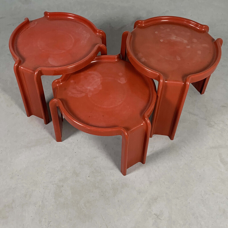 Vintage Red Nesting Tables by Giotto Stoppino for Kartell, 1970s