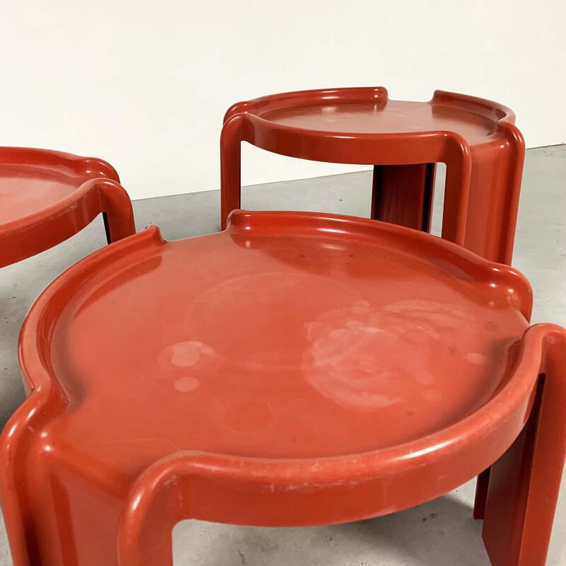 Vintage Red Nesting Tables by Giotto Stoppino for Kartell, 1970s