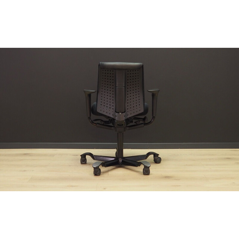 Vintage office chair Model H05 5100 by HAG. Original black, metal Scandinavian 1990's