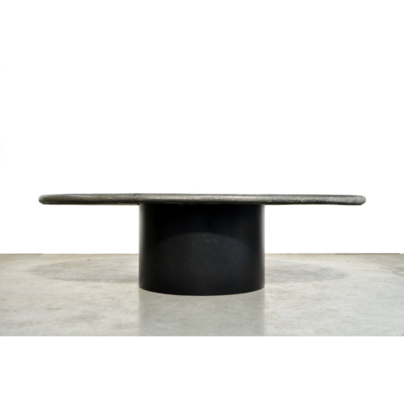 Coffee table vintage Brutalist oval natural stone by sculptor PAul Kingma Netherlands 1995 