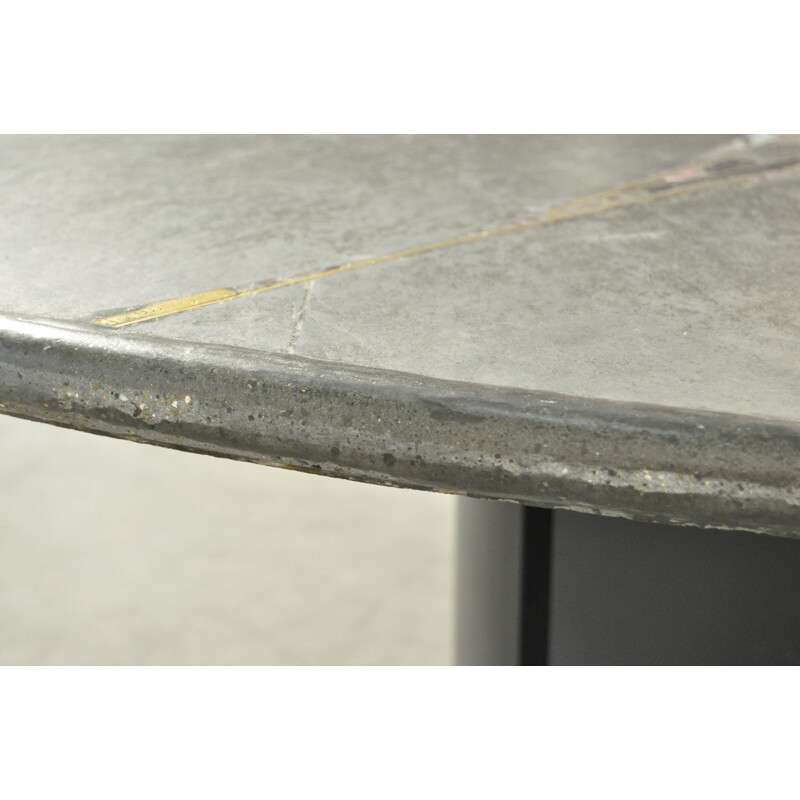 Coffee table vintage Brutalist oval natural stone by sculptor PAul Kingma Netherlands 1995 