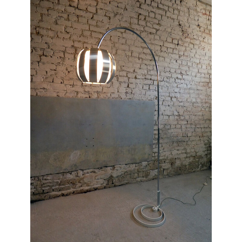 Vintage floor lamp with aluminum lamella shade and white plasticized paper, 1970