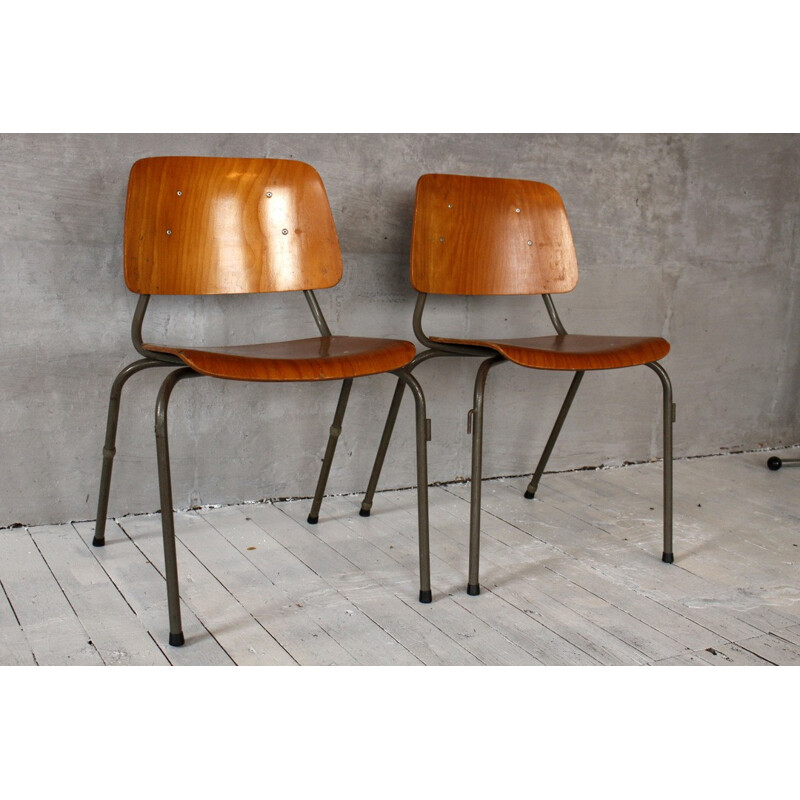 Ensemble de 6 chaises industrielles en acier et bois, Kho LIANG IE - 1960