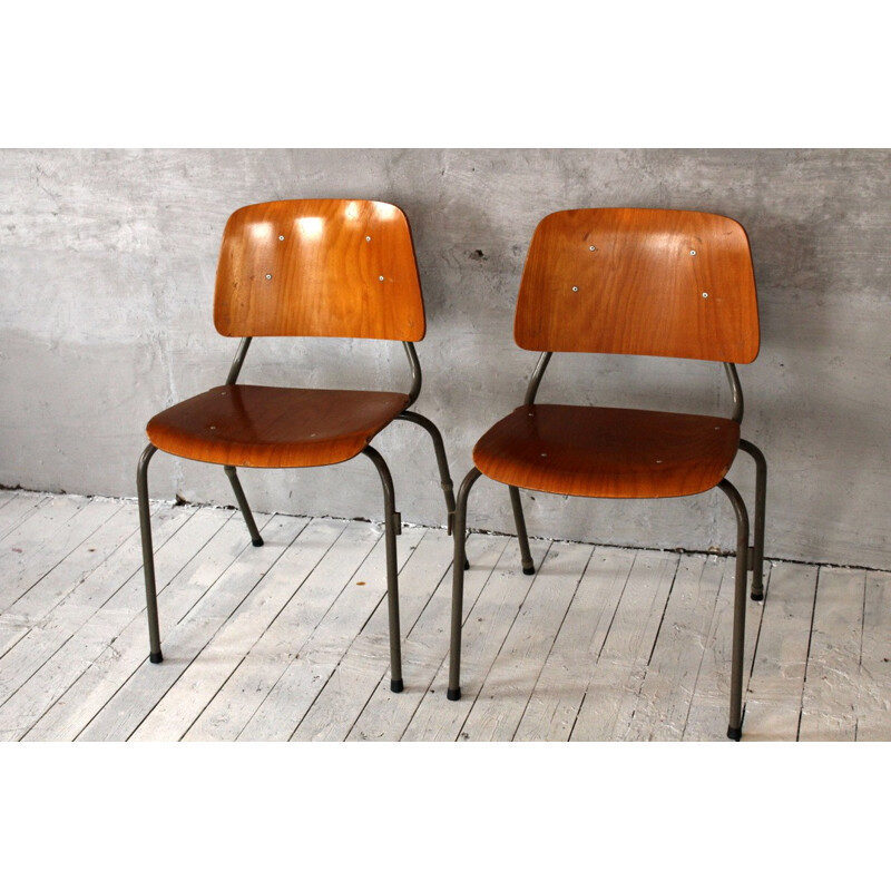Ensemble de 6 chaises industrielles en acier et bois, Kho LIANG IE - 1960