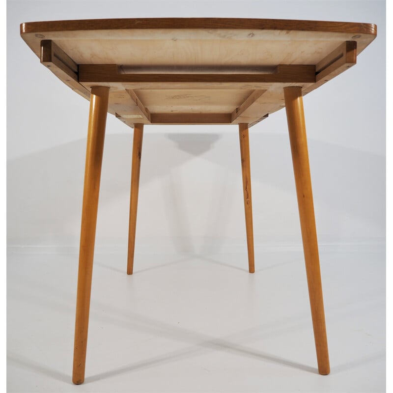 Ensemble de 5 chaises et table à manger vintage de Tatra 1960