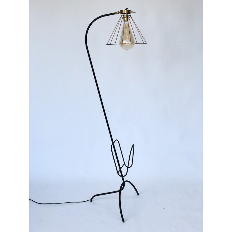 Wrought iron and brass vintage magazine holder lamp with exposed bulb, 1960