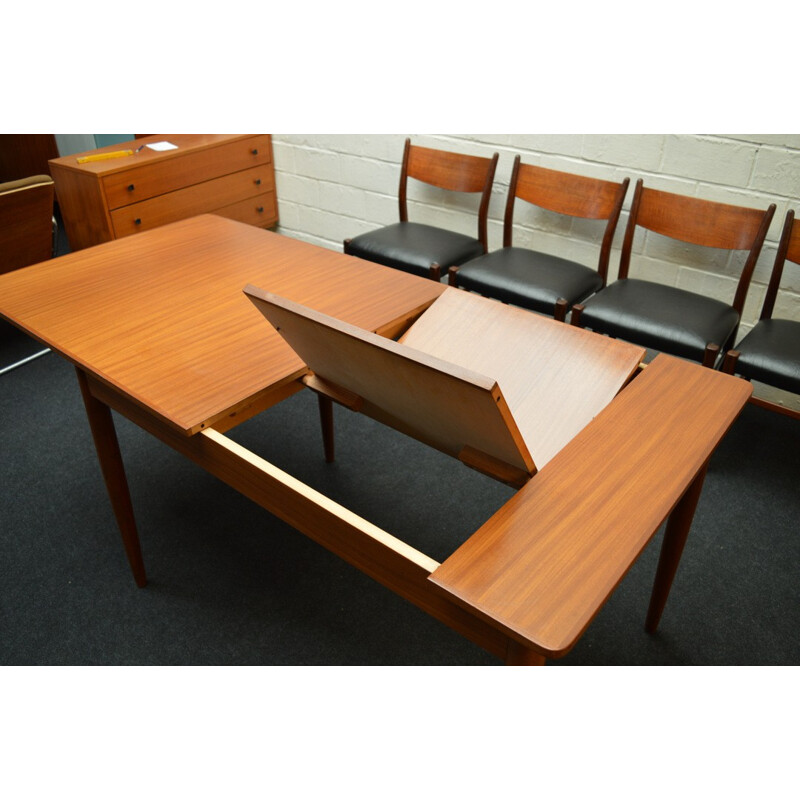 Dining set of a Pastoe extendable table and 4 chairs, Cees BRAAKMAN - 1970s