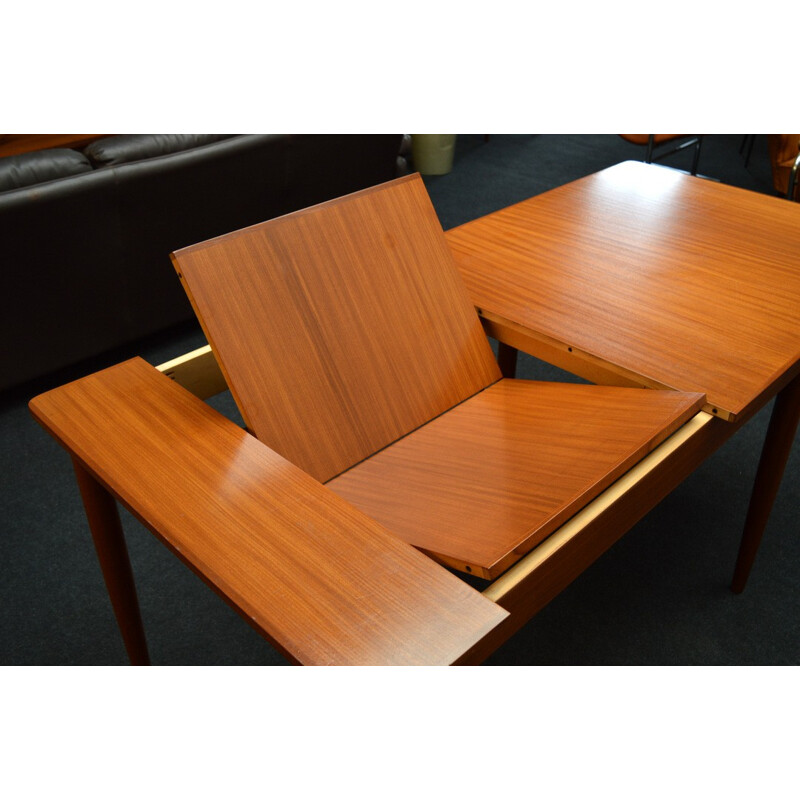 Dining set of a Pastoe extendable table and 4 chairs, Cees BRAAKMAN - 1970s