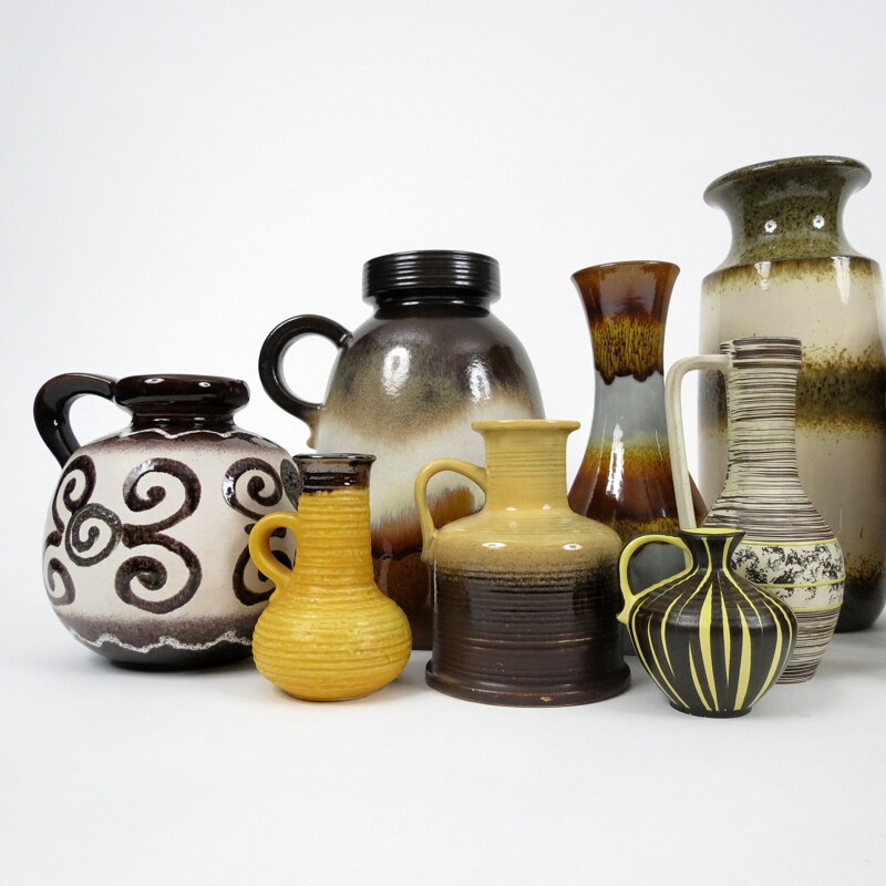 Ensemble de 15 vases vintage en céramique