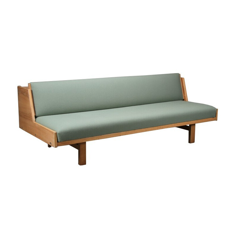 Superb greenGE-258 bench seat, Hans WEGNER - 1970s