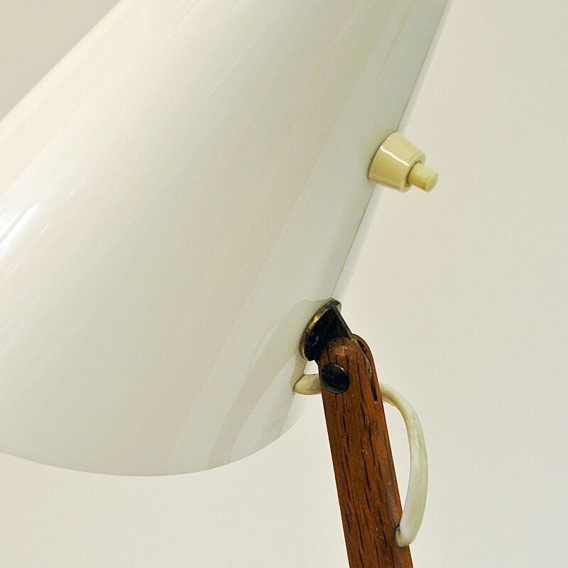 Giraffe Floorlamp by Uno & Östen Kristiansson for Luxus, Sweden 1950s