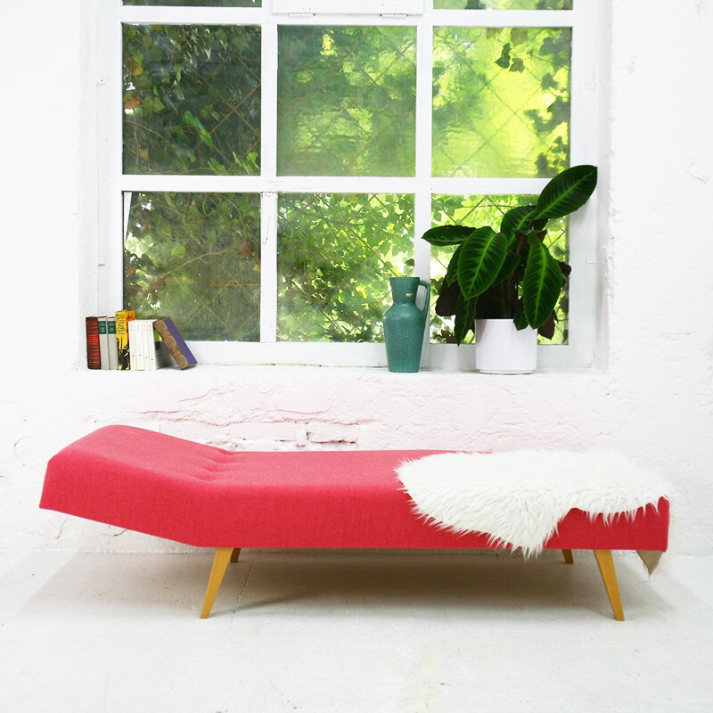 Daybed in pink fabric - 1950s