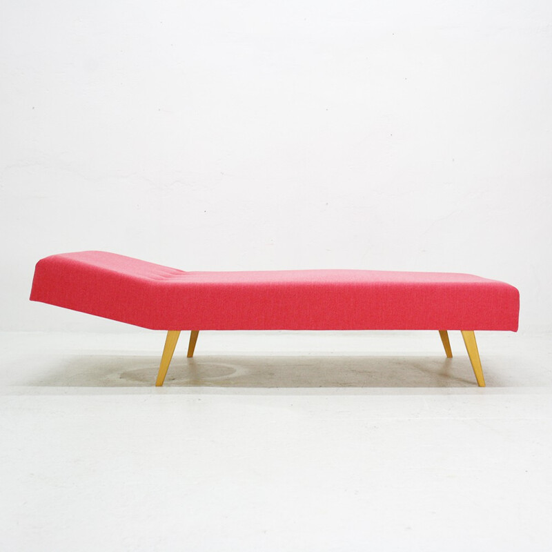 Daybed in pink fabric - 1950s