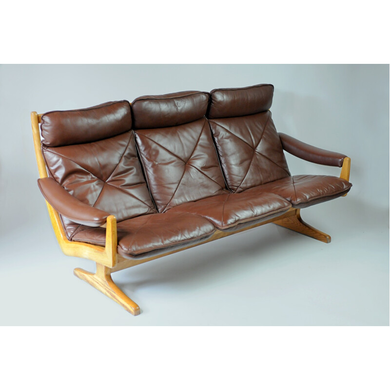 Scandinavian Soda Galvano sofa in ashwood and leather - 1960s