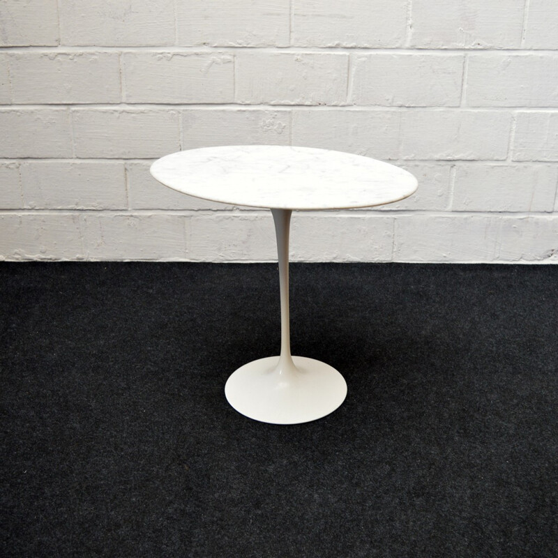 Carrara marble Knoll side table, Eero SAARINEN - 1960s