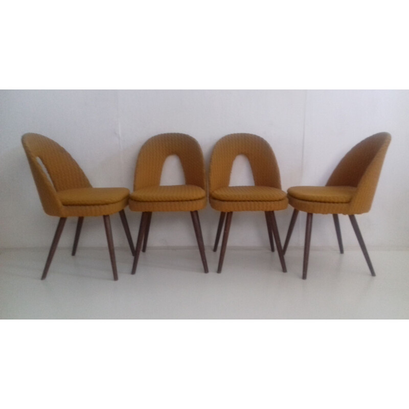 Conjunto de 4 sillas vintage de Antonín Šuman 1960