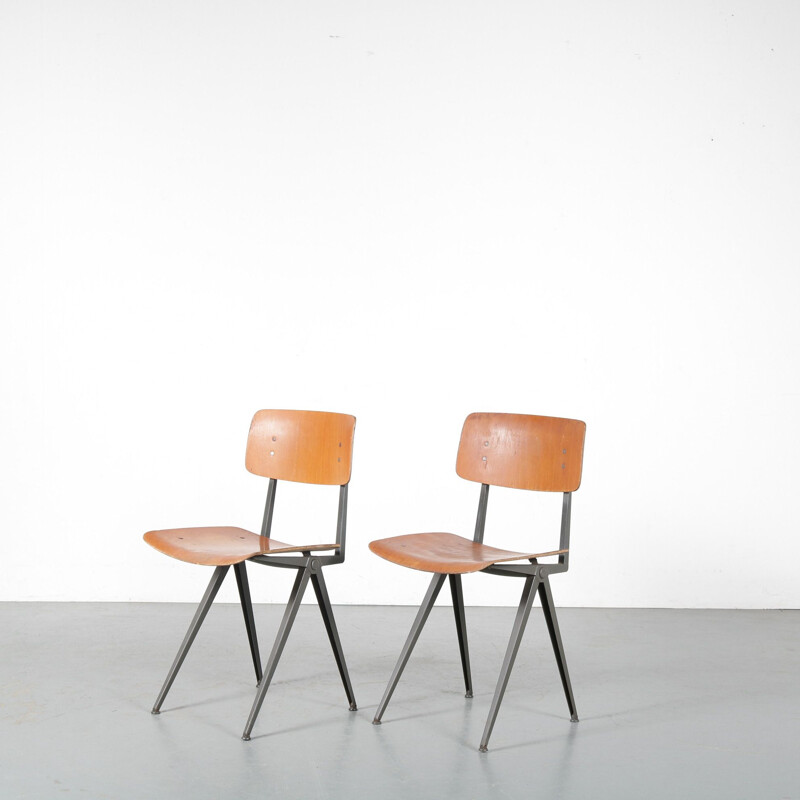 Set of 8 vintage industrial school chairs by Marko, Netherlands 1950s
