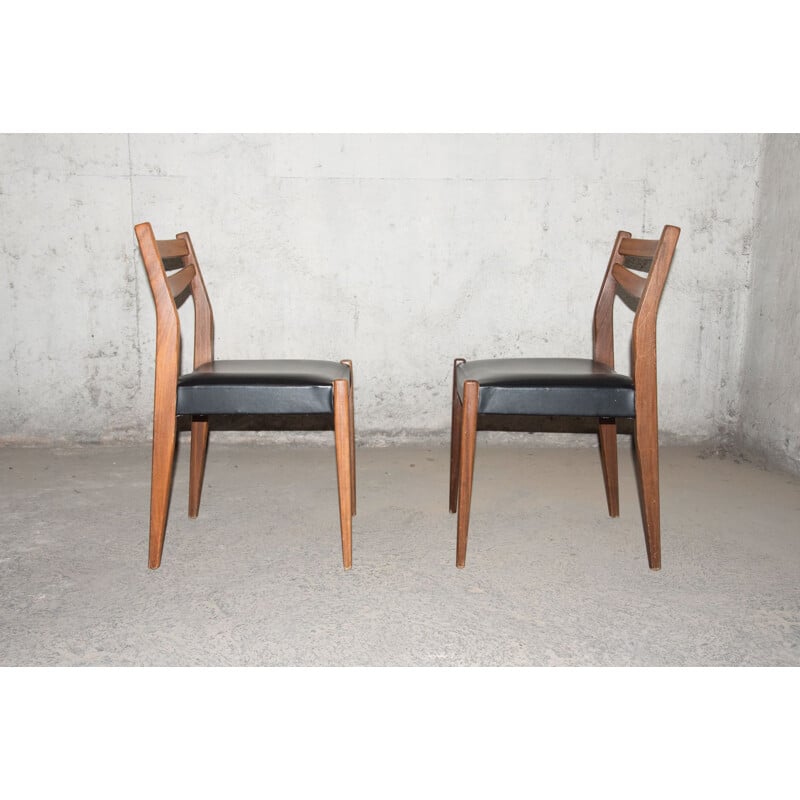 Set of 6 vintage scandinavian chairs 1960
