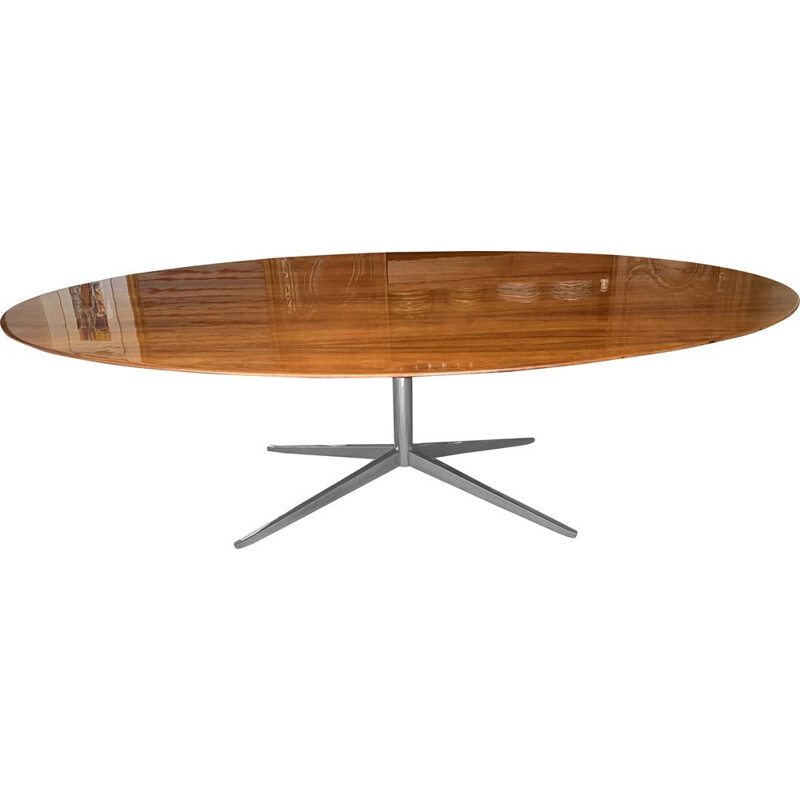 Table vintage ovale Florence Knoll en noyer d'Amérique 1960