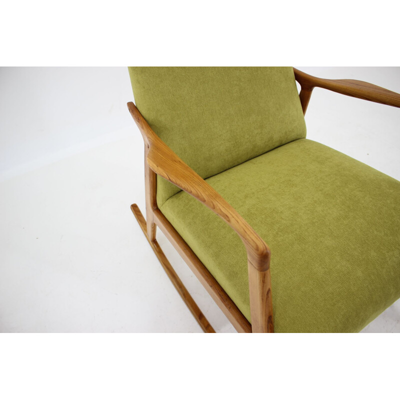 Mid-century beechwood rocking chair,danish 1960s