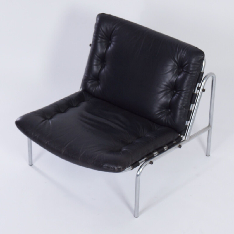 Vintage Easy Chair Black Leather by Martin Visser for 't Spectrum, Osaka 1960s