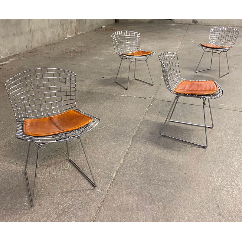 Set of 4 vintage Knoll chrome leather chairs Harry Bertoia
