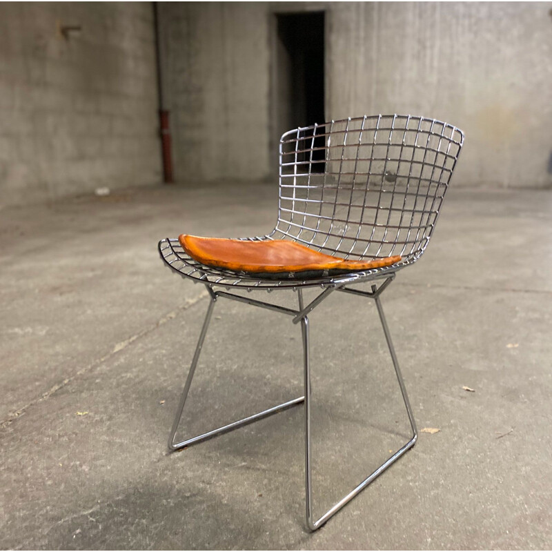 Série de 4 chaises vintage Knoll cuir chromées Harry Bertoia