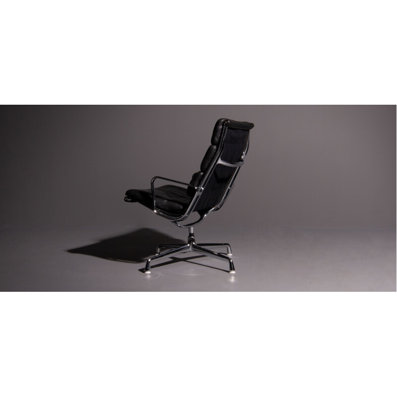 Vintage Eames lounge armchair model EA 216 soft pad black 1960