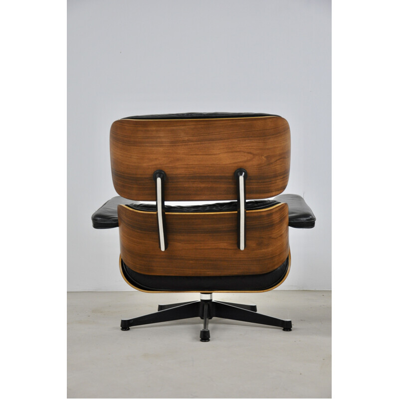 Vintage Lounge chair by Charles and Ray Eames for Vitra, 2006