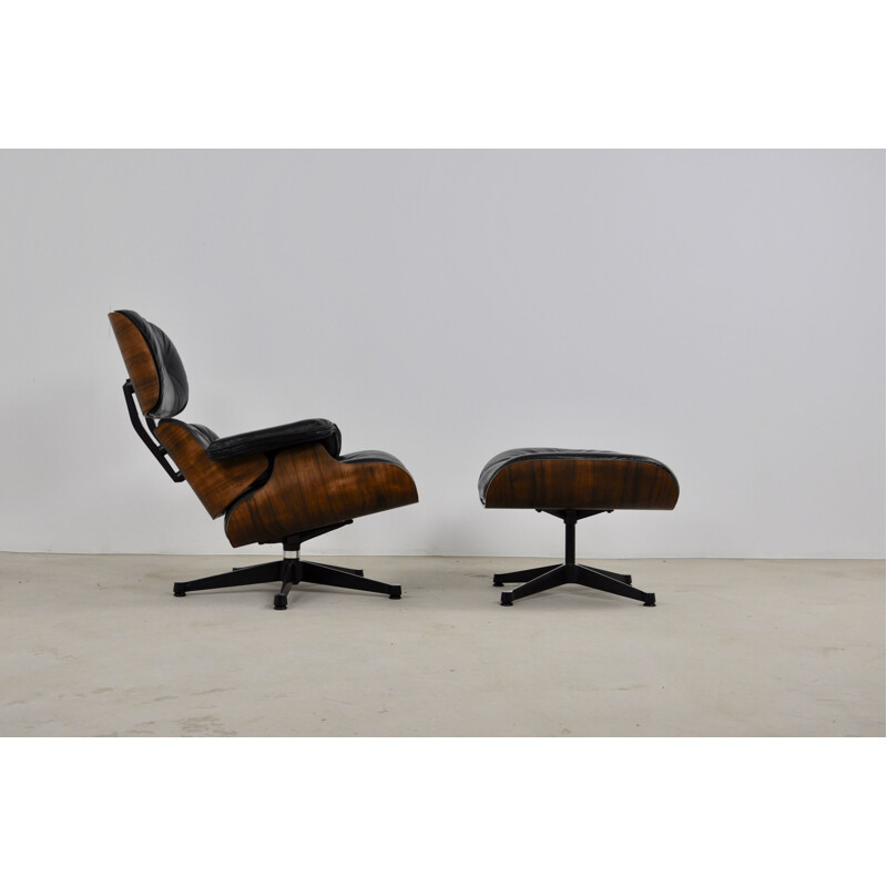 Vintage Lounge chair by Charles and Ray Eames for Vitra, 2006