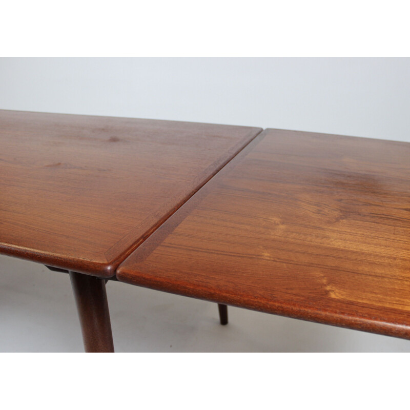 Vintage teakhouten eettafel met verlengstukken Hans J. Wegner Andreas Tuck 1960.