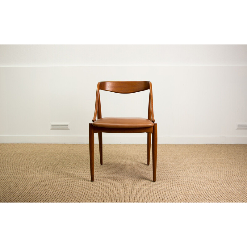 Set of 4 vintage teak chairs by Johannes Andersen Danes 1965