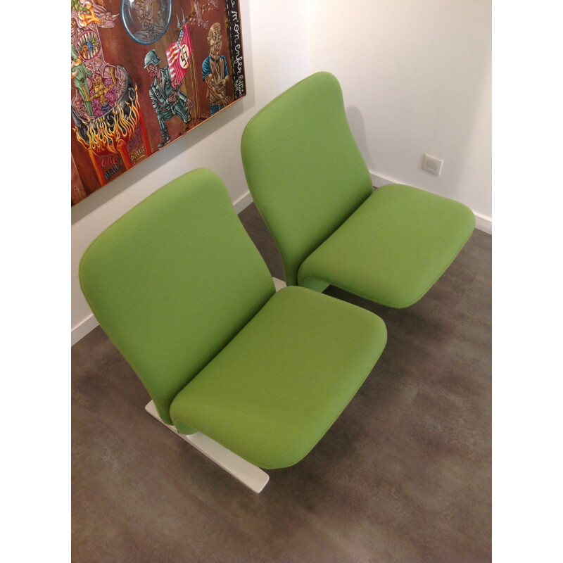 Pair of green armchairs "Concorde", Pierre Paulin - 1960s