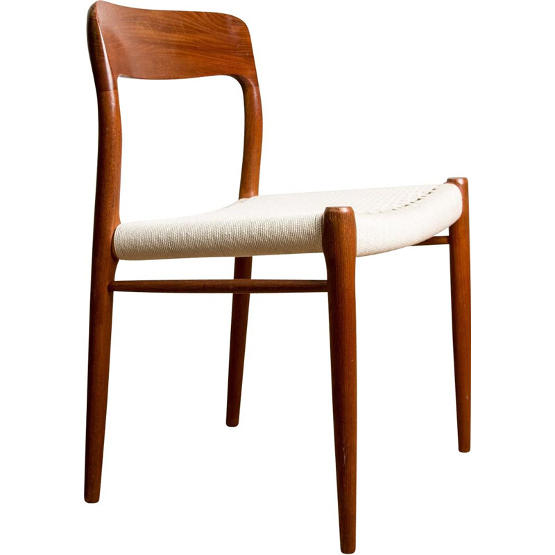 Suite of 6 vintage chairs in Teak and rope, model N 75 from N.O.Moller Danish