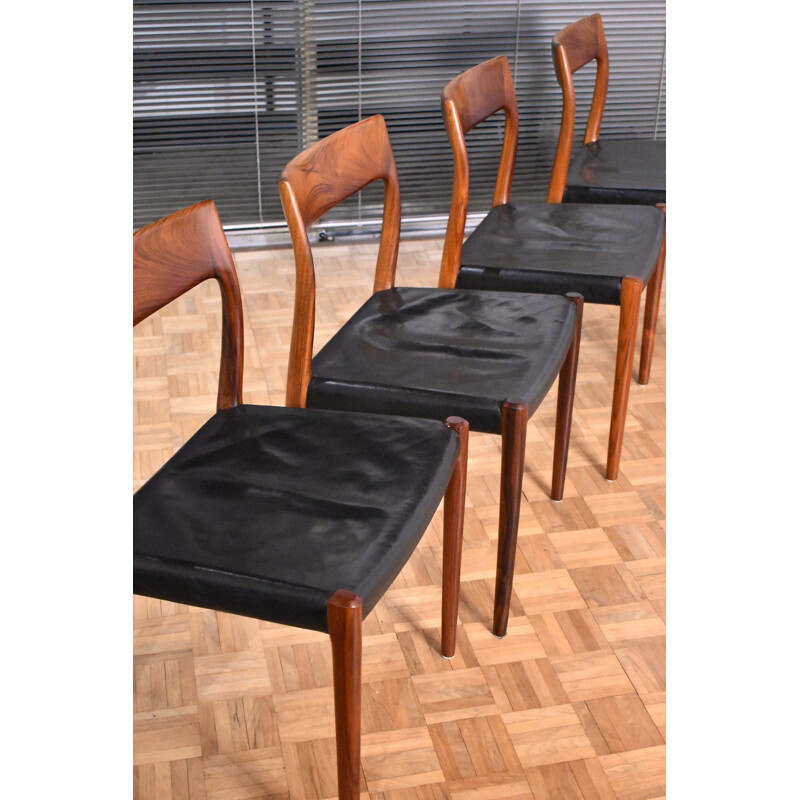 Set Of 4 vintage  Rosewood Chairs Niels Moller Model 77