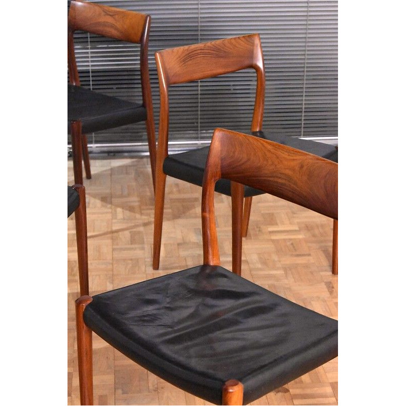 Set Of 4 vintage  Rosewood Chairs Niels Moller Model 77