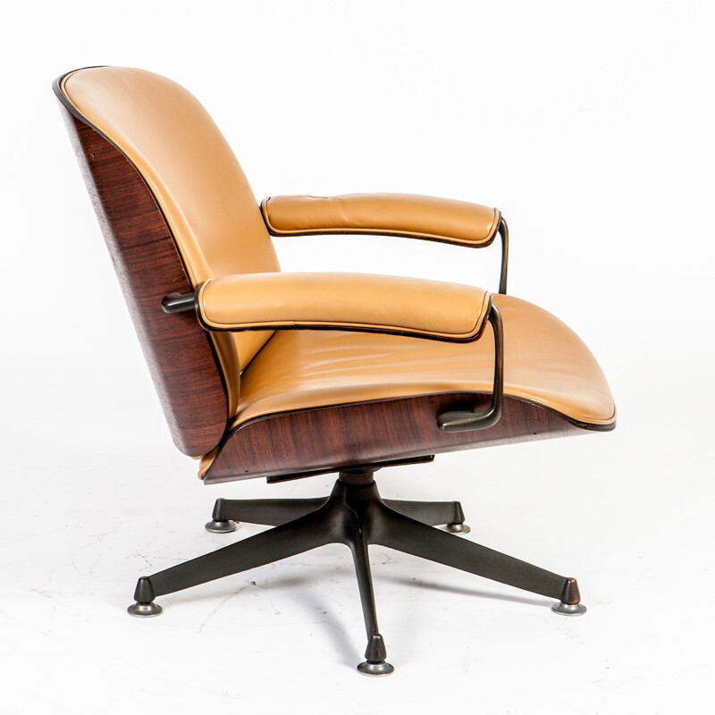 Italian desk lounge chair in rosewood and leather, Ico PARISI - 1950s