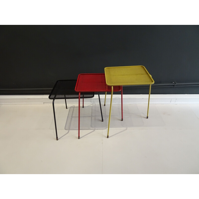 Suite of three vintage nesting tables 