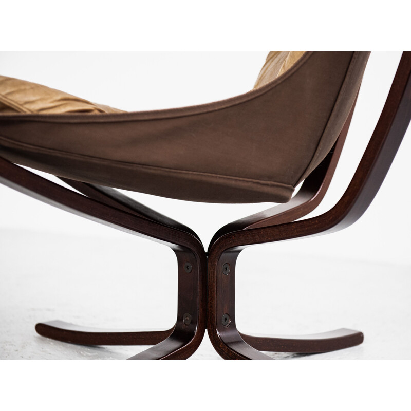 Pair of vintage low back Falcon Chairs in leather by Sigurd Ressell for Vatne Möbler 1970s