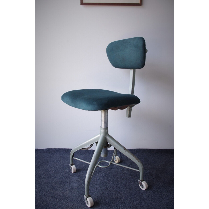 Vintage Industrial chair, Verkstad AB Lindqvist, Motala mid-twentieth century