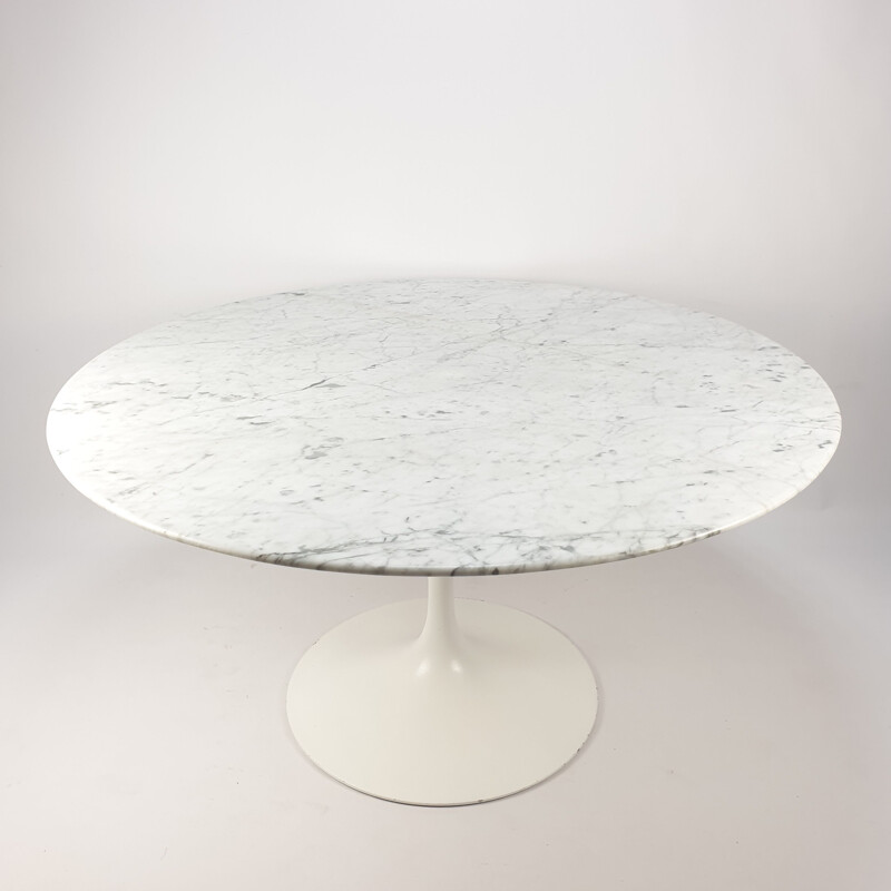 Vintage Marble Dining Table by Eero Saarinen for Knoll Inc.  Knoll International, 1970s