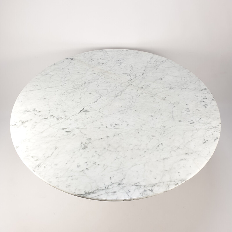 Table à manger vintage en marbre par Eero Saarinen pour Knoll Inc.  Knoll International 1970